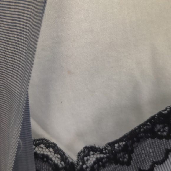 Zara double layer Cami with lace on white T shirt - Picture 8 of 8